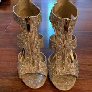 Silver Slipper 3 1/2" Gold Heels